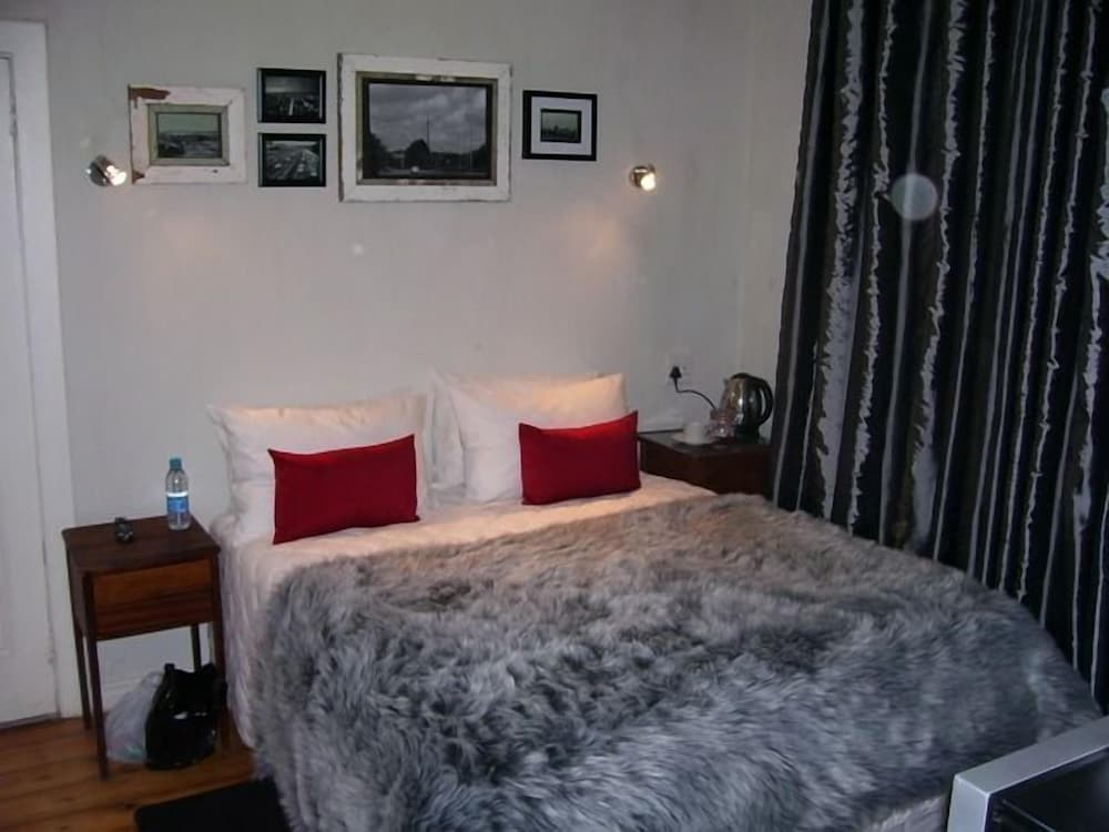 Nomndeni de la Changuion