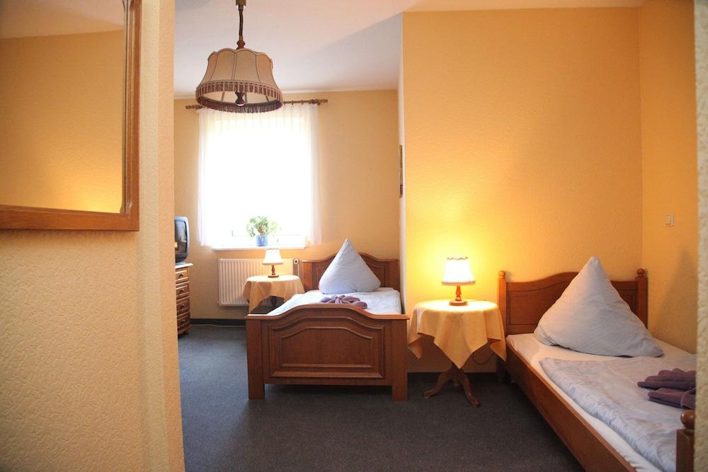 Das Wolfshotel am Arendsee