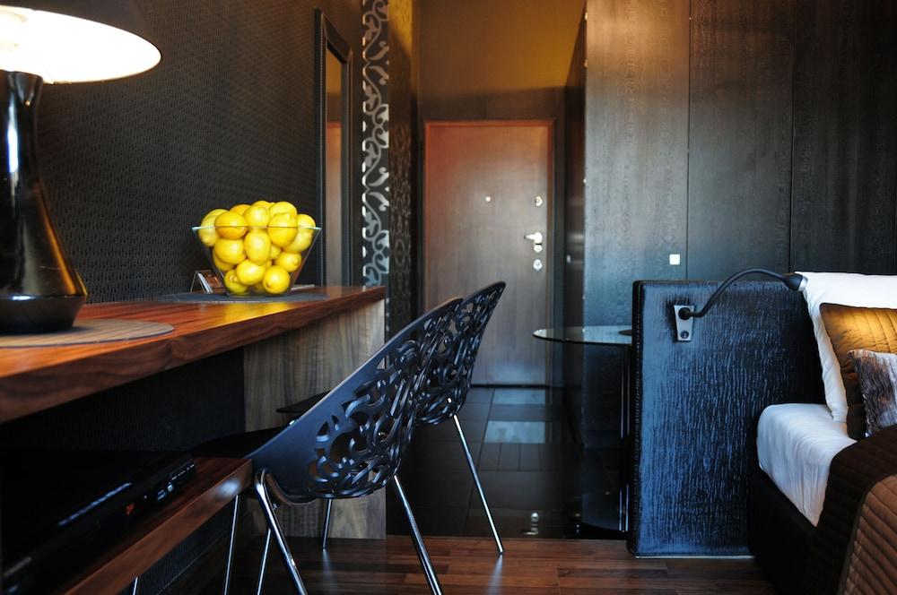 La Gioia Chic Angel Apartments