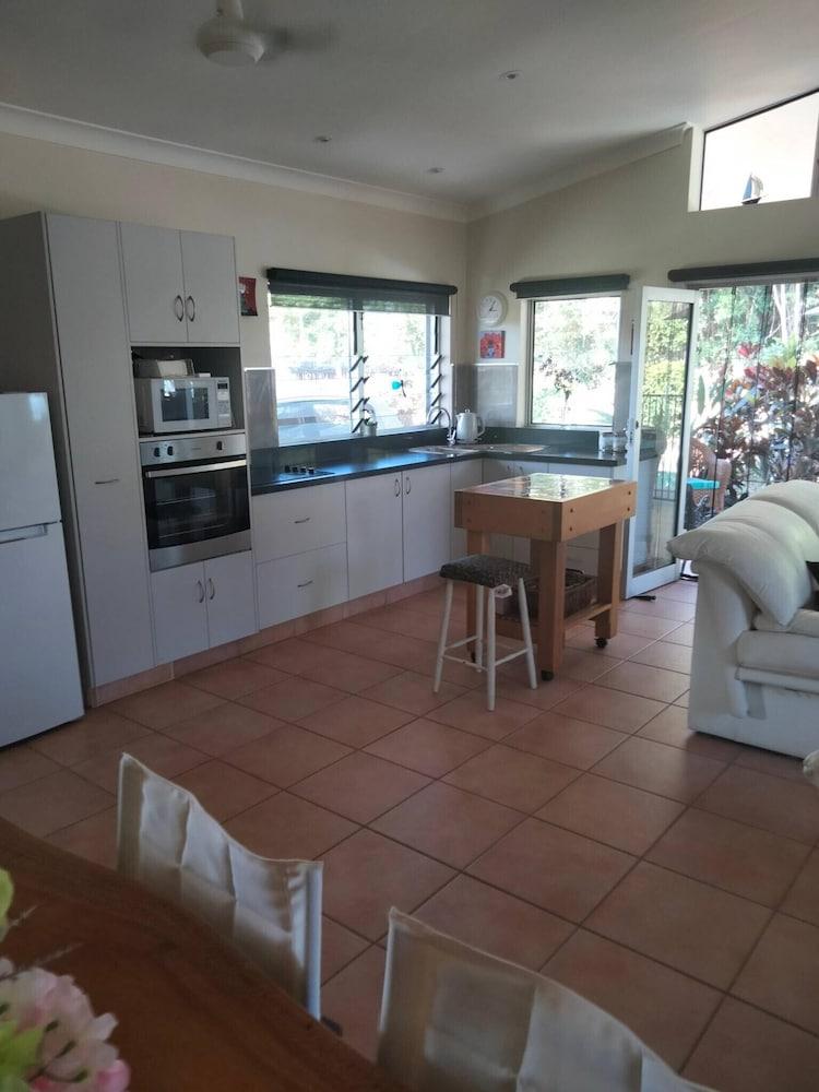 Mission Beach Shores