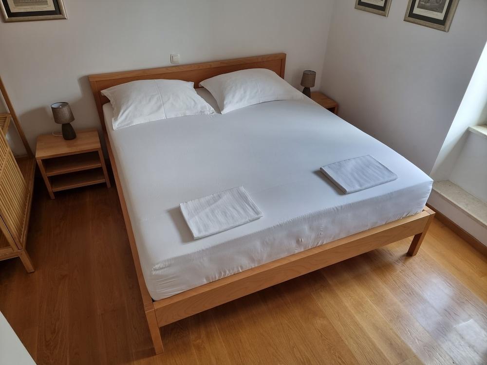 Malena Palace Experience