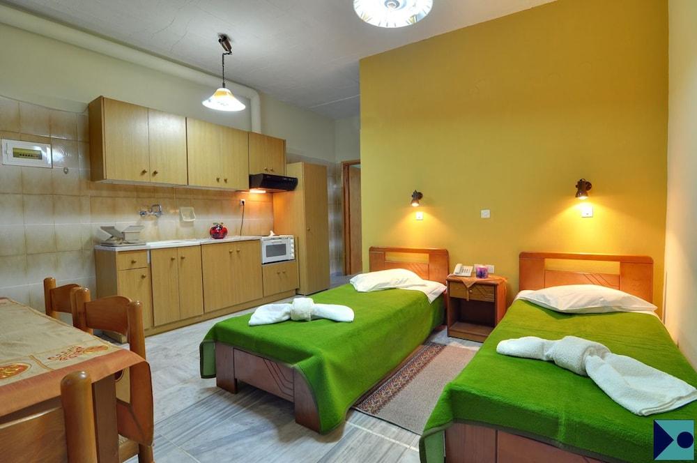 Smaragdi Hotel Apartments