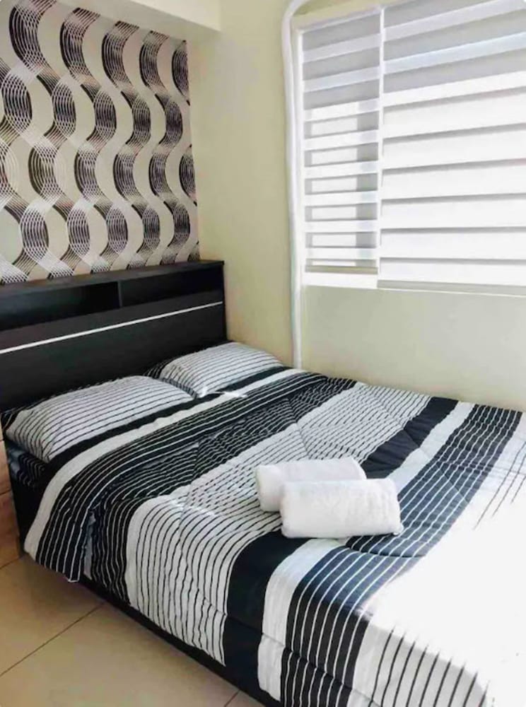 Breeze Residences by Ridged