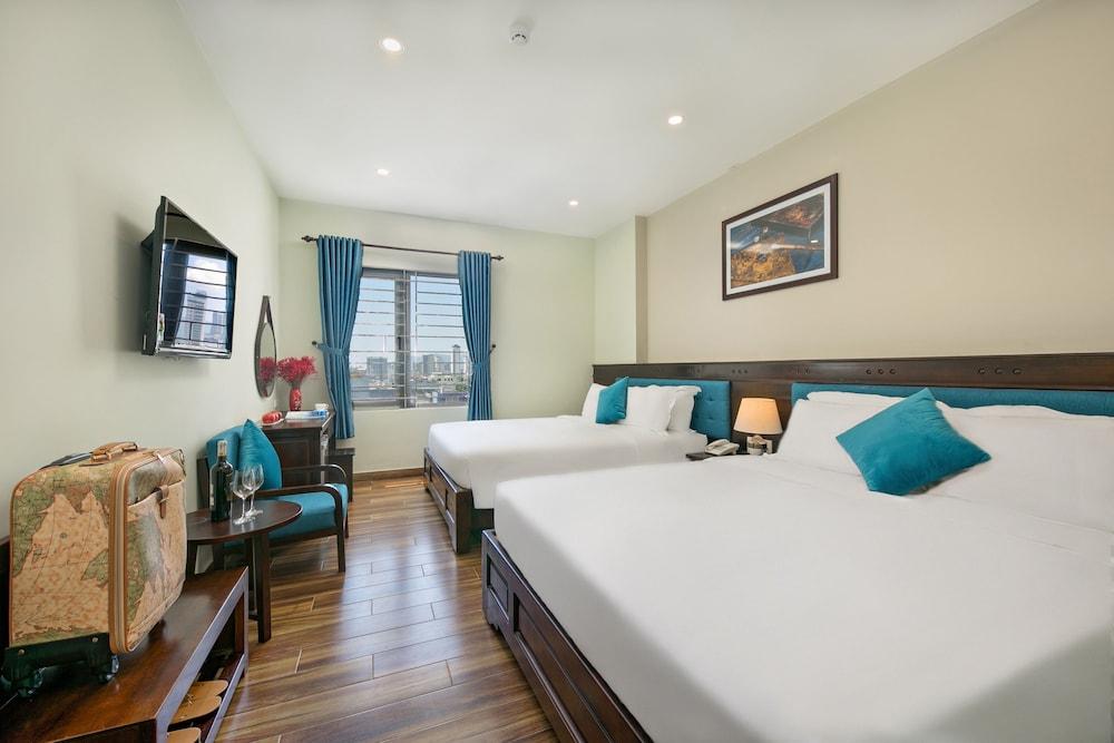 Celina Hotel & Apartment