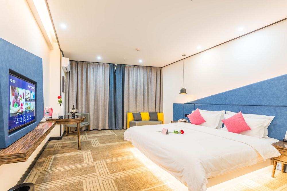 Tengchong Soft Time Hotel