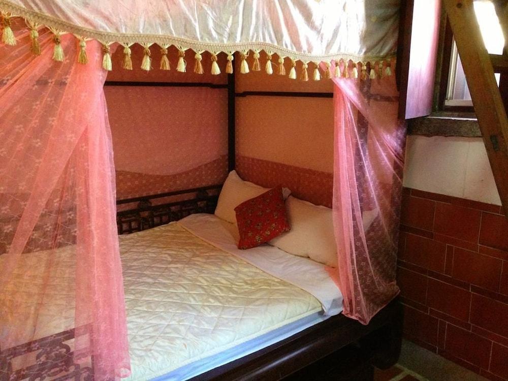 Love nostalgia No. 37 B&B