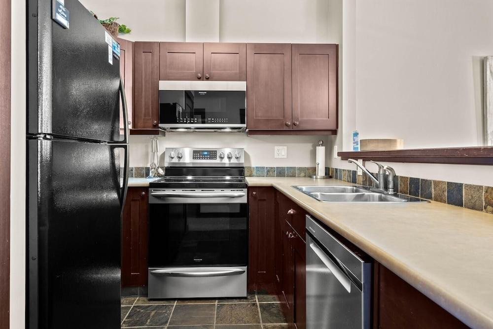 Stones Throw #26 By Bear Country