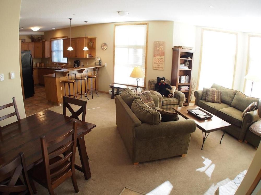 Crystal Forest #60 By Bear Country