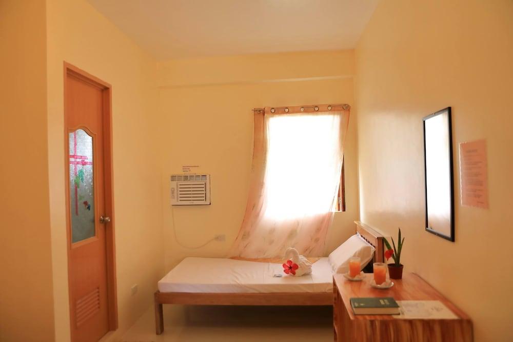 Baletin Hometel Batanes