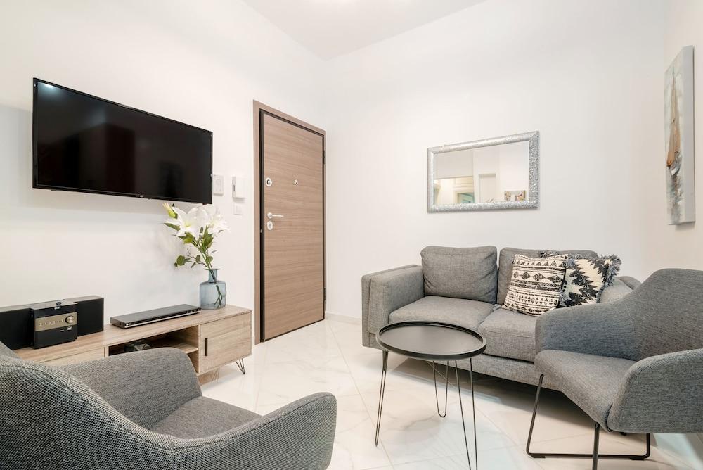 Apartment Hermes in Central Athens