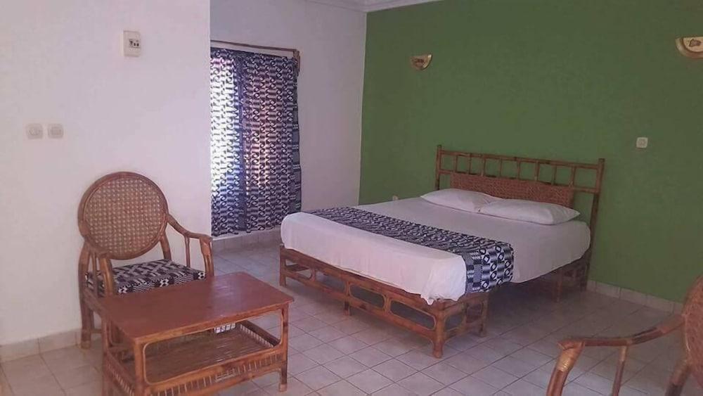 Tarafe Hotel Banagam