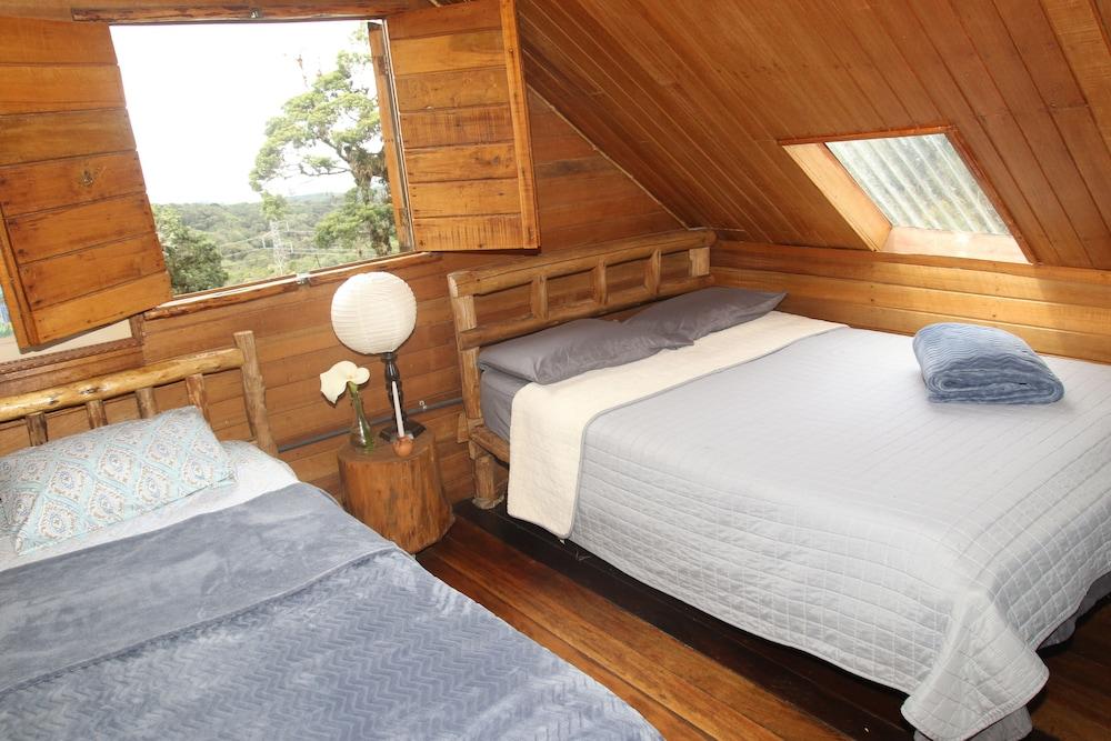 Iyok Ami Hostel Tours