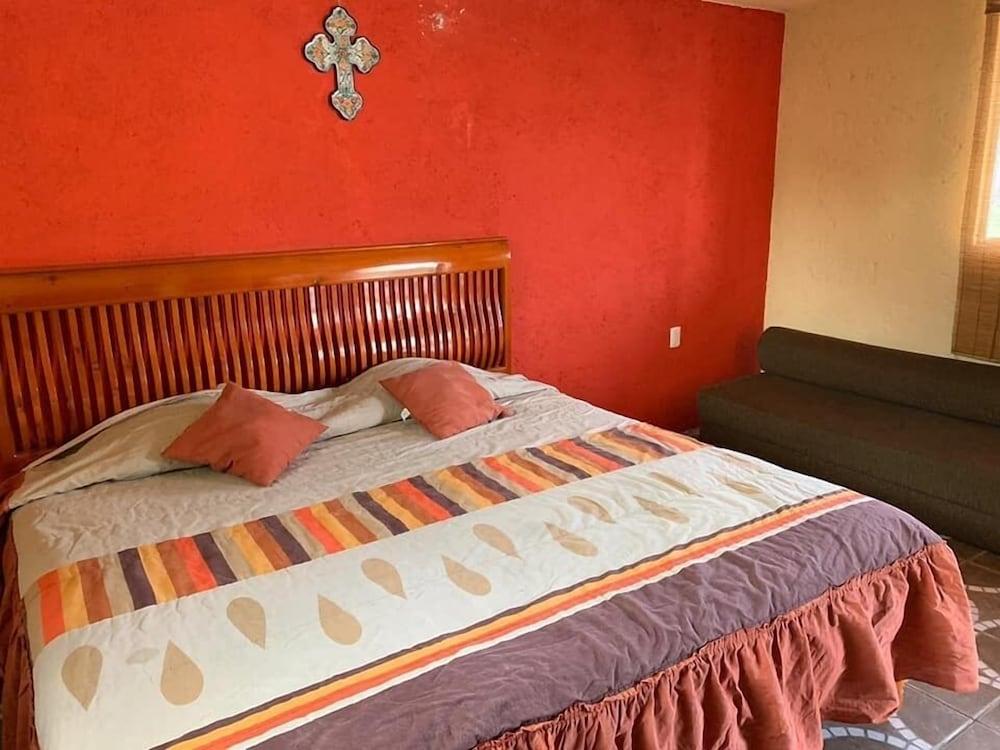 Finca la Virgen de Piedra