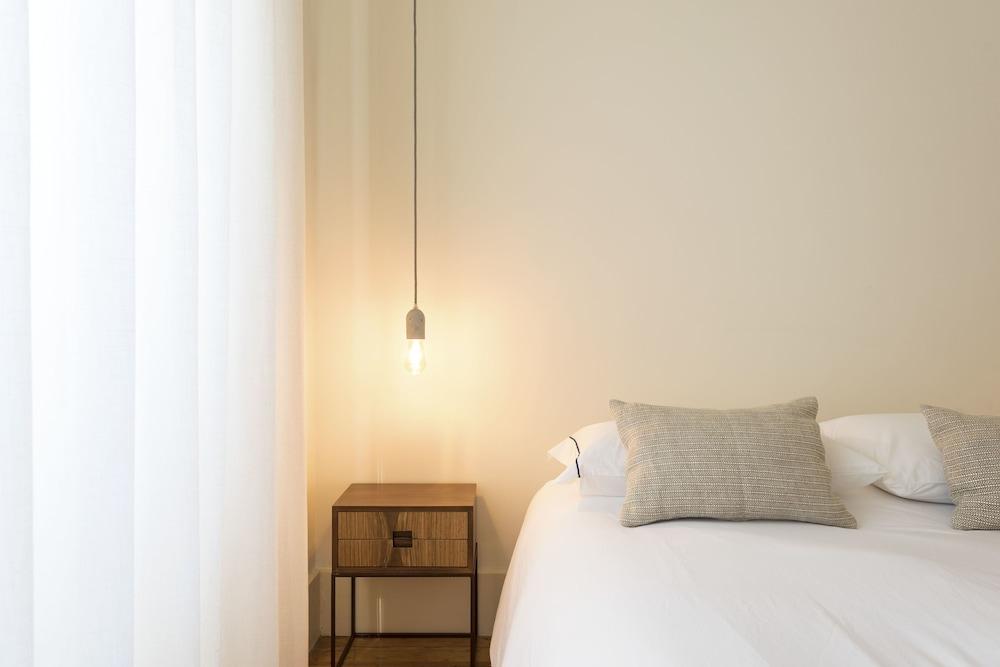 Tripas-Coração, Breiner Apartments