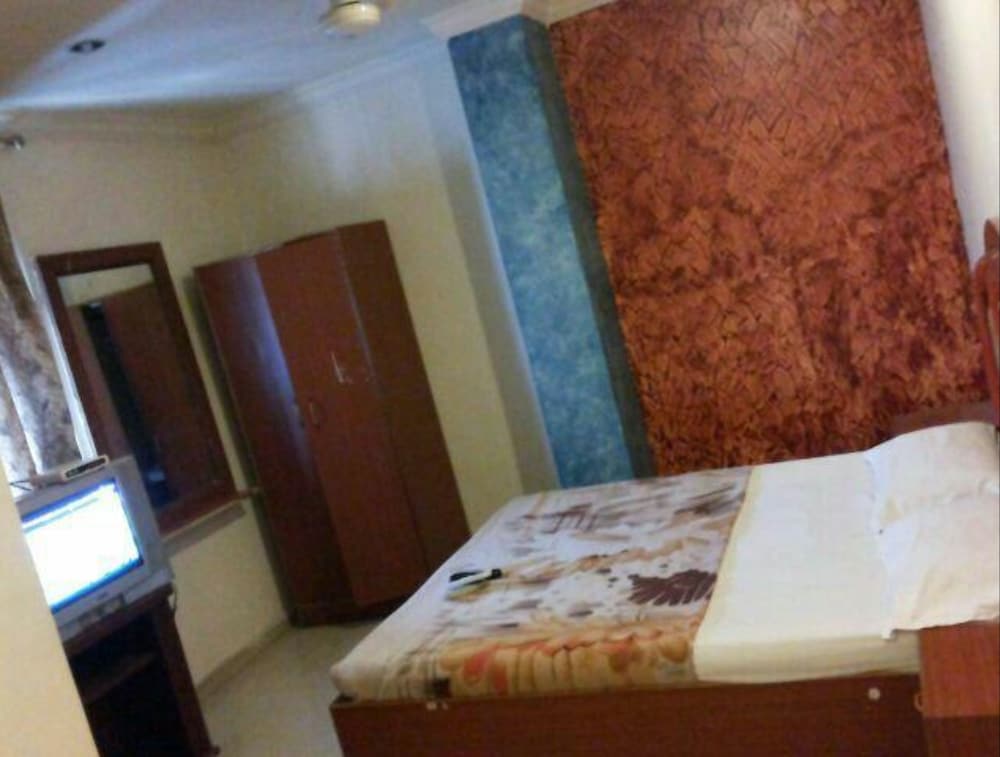 Sree Akshaya New Residency