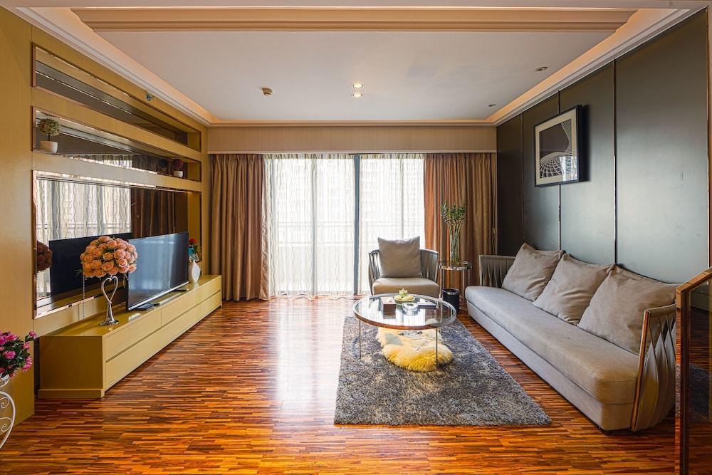 Ruide Apartment Poly Zhongda Branch