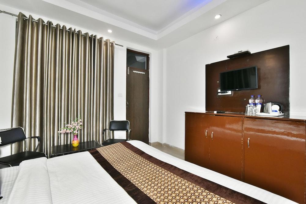 Hotel The Oak Valley