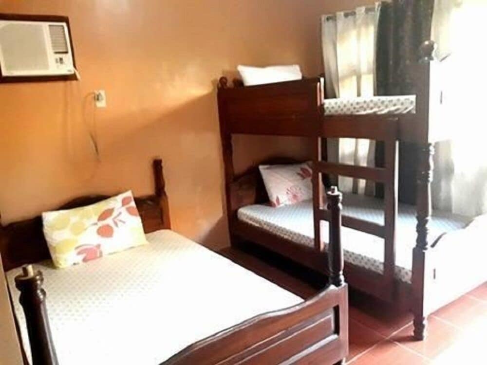 Bognot Lodge Mt Pinatubo Guesthouse