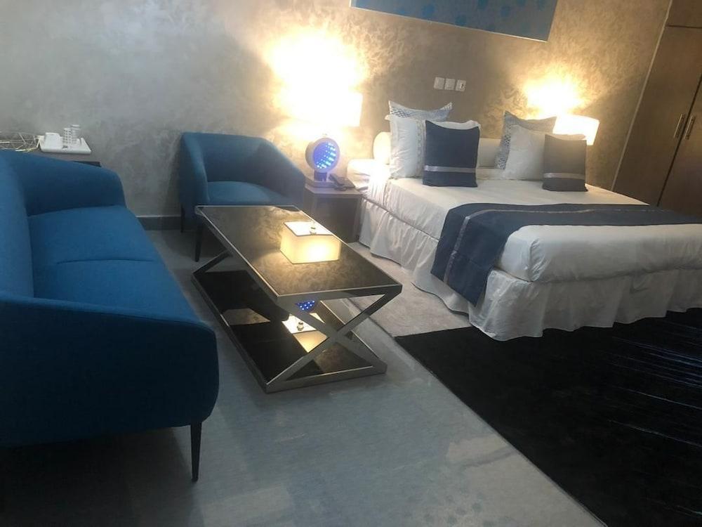 Lorenzo Hotel & Resorts