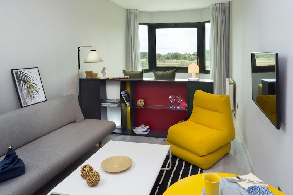The Oliver Apartamentos Pozuelo