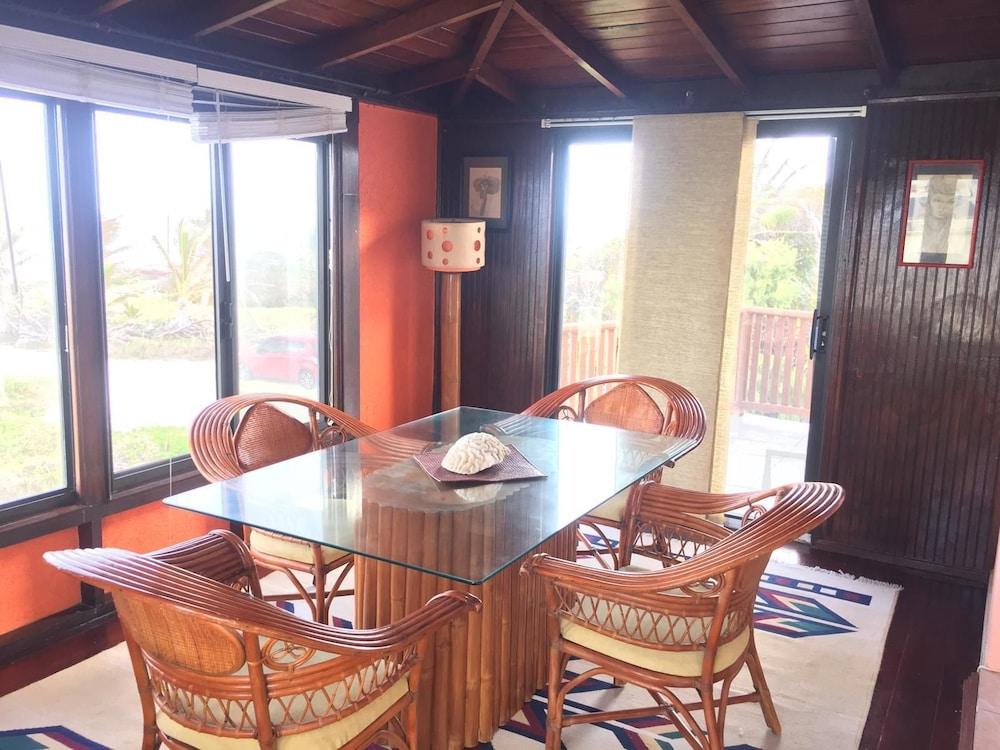 Belle Rive Oceanfront Apartment