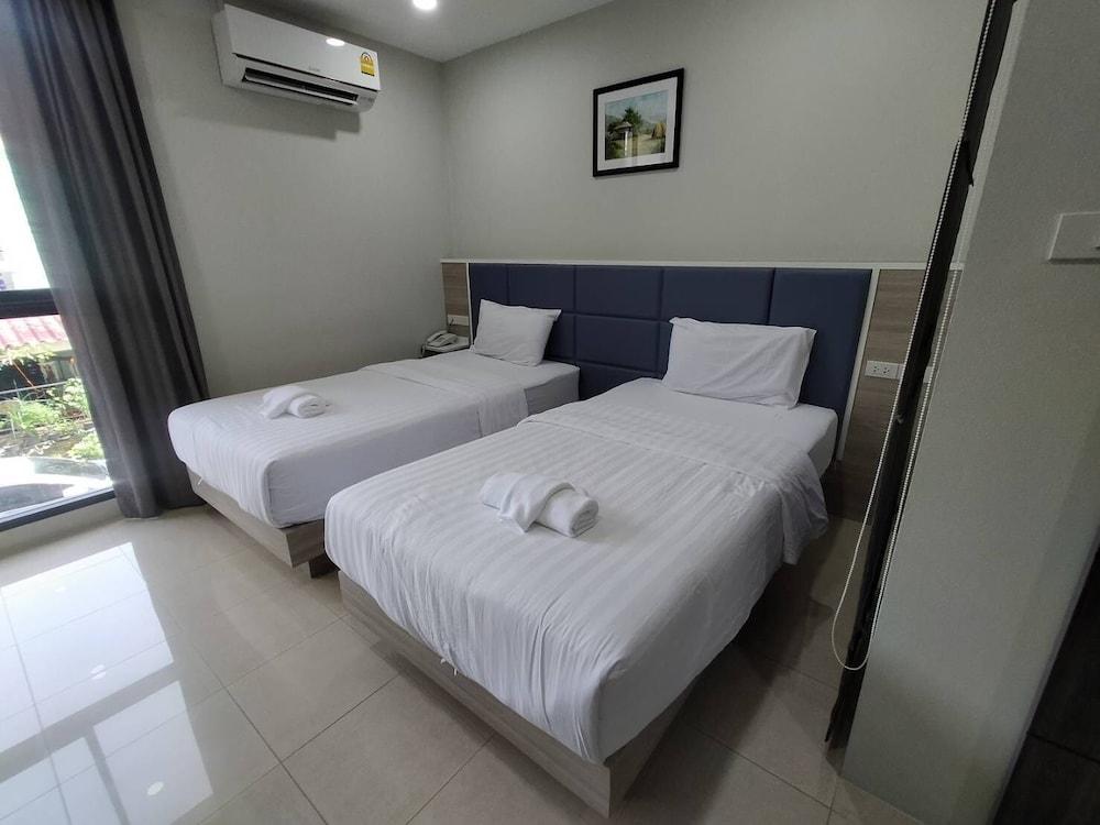 Sattahip 9 Boutique Hotel