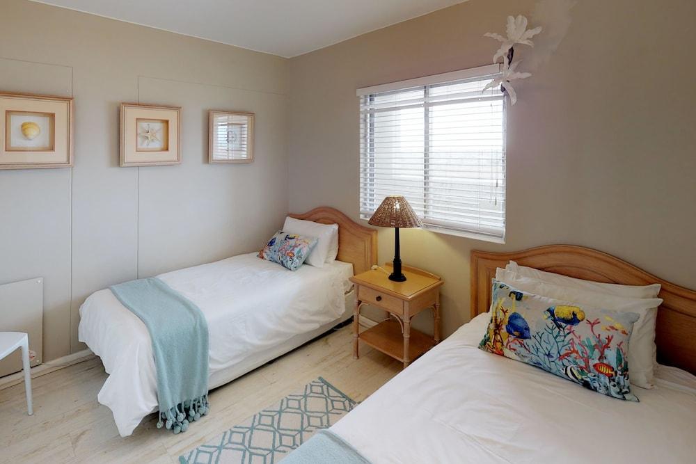 Dolphin Beachfront Condo