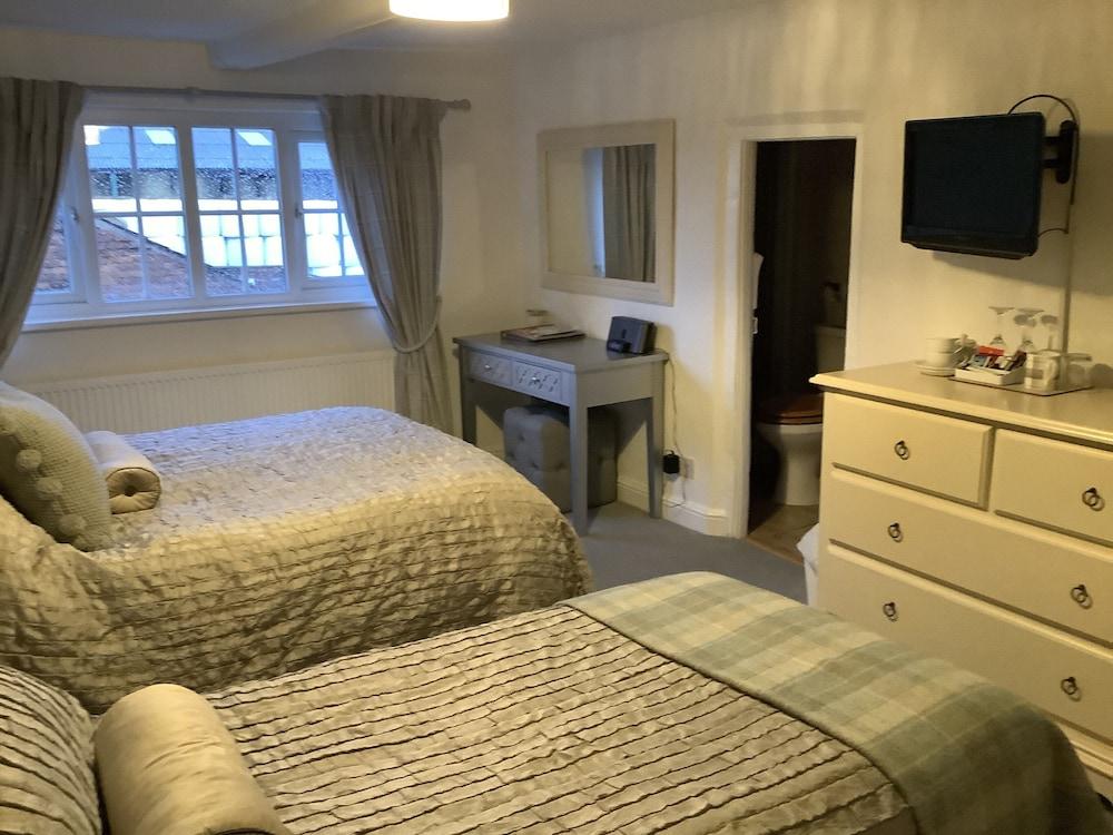 Birtles Farm Bed and Breakfast