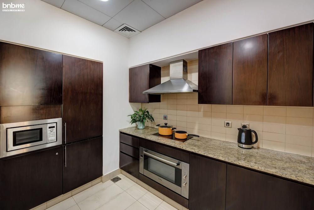 bnbme | Tiara Tanzanite | 1 BDR