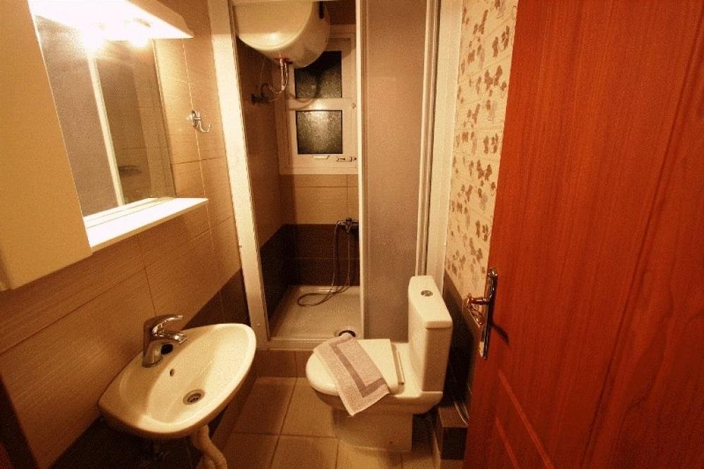 Menigos Type AA2R no 38 Superior Seaview