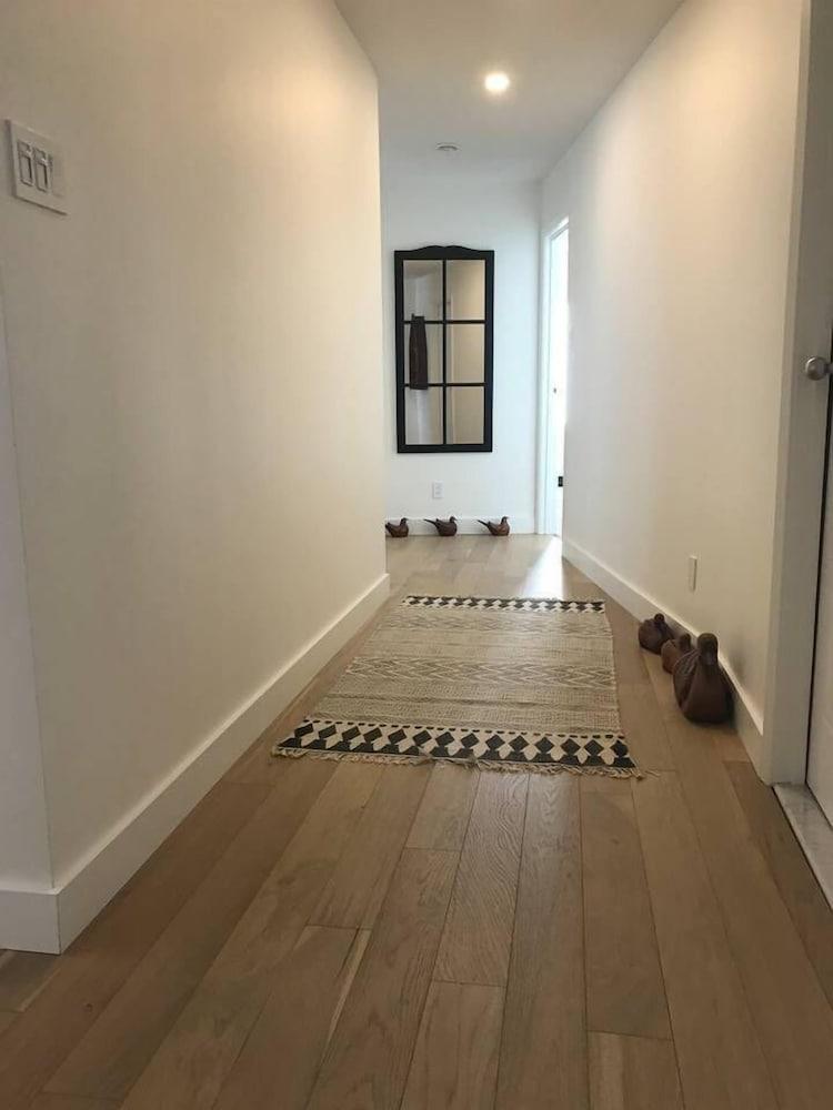 Huge 3 Bedroom Condo With a View