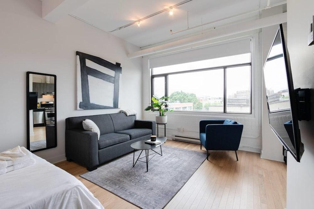 Perfect Downtown Loft