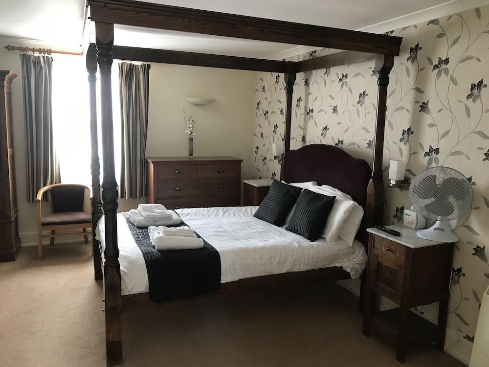 The Jester Country Inn