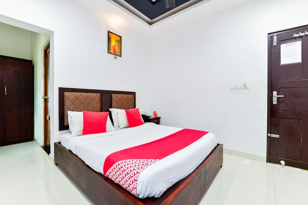 OYO 37783 Kuwait Residency