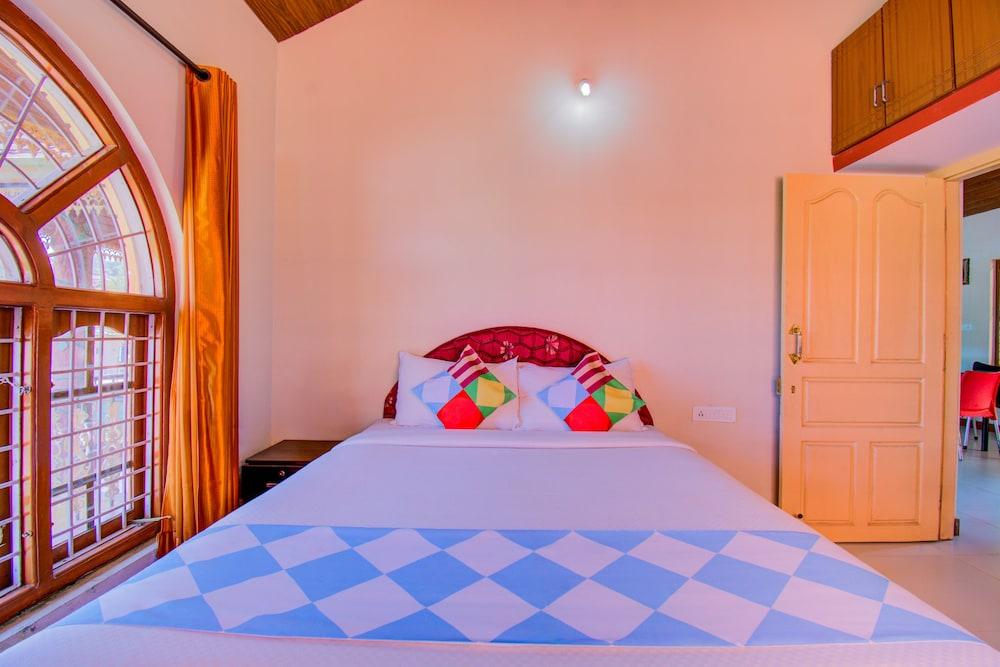 OYO Home 22814 Cozy 2BHK