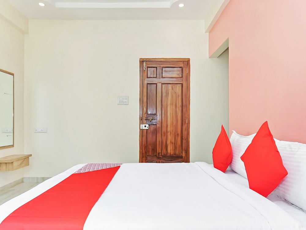 OYO 28565 Rajanigandha