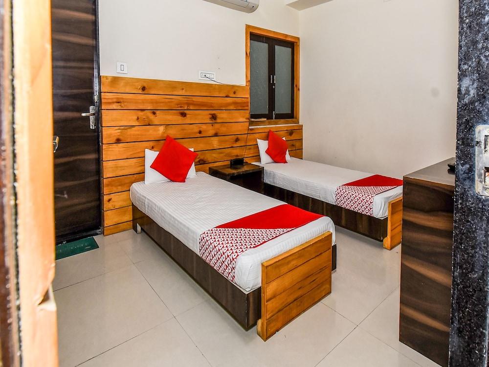 OYO 29348 Marwar Heritage