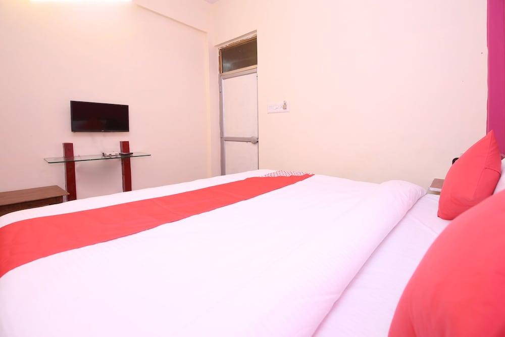 OYO 30600 Hotel Sagar