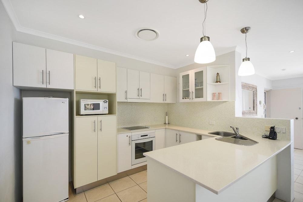 Kari 3 - 3/7 Peregian Esplanade