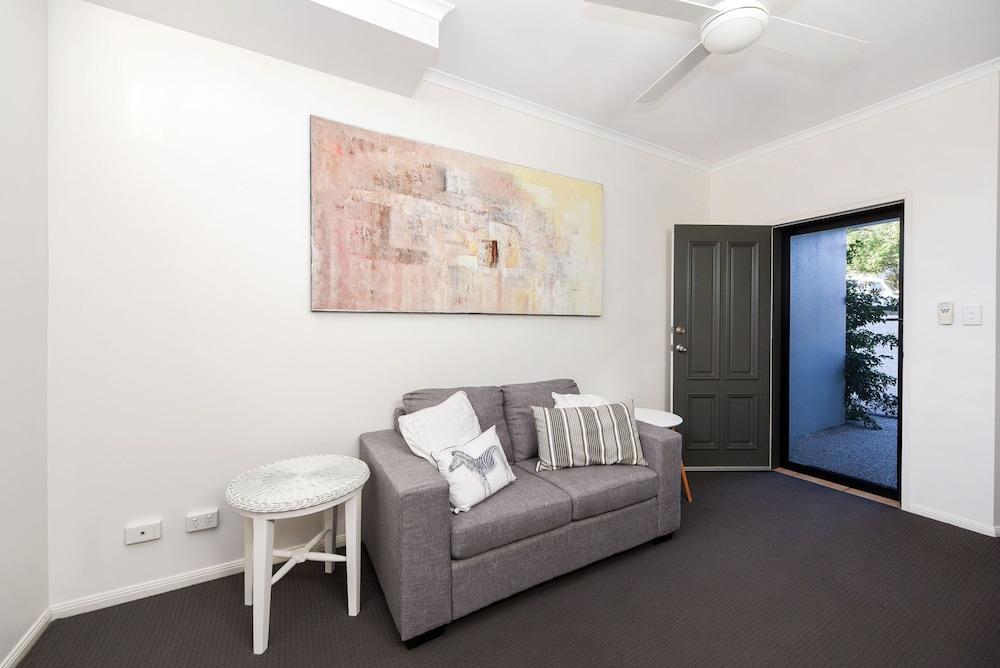 Seamistral - 1/21 Oriole Avenue