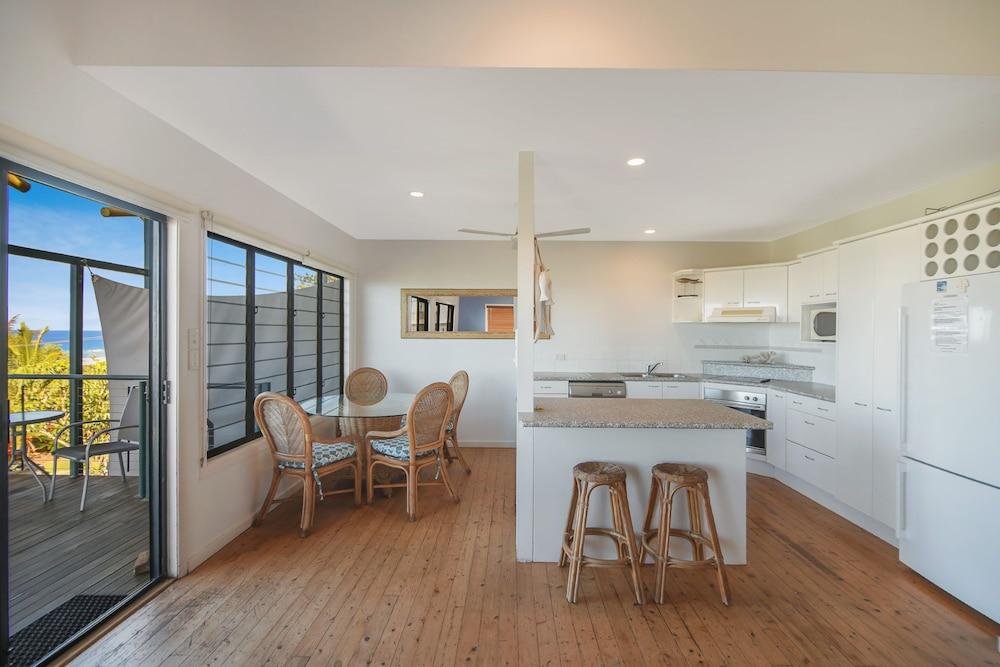 Peregian Beach House - 2/22 Avocet Parade