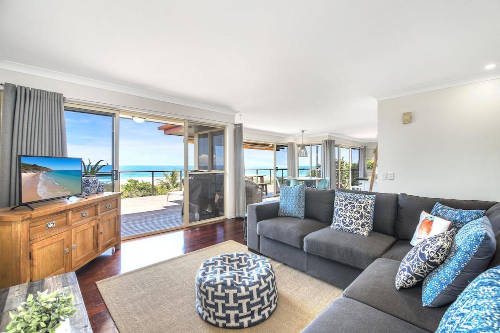 Blue Haven - 7 Egret Street