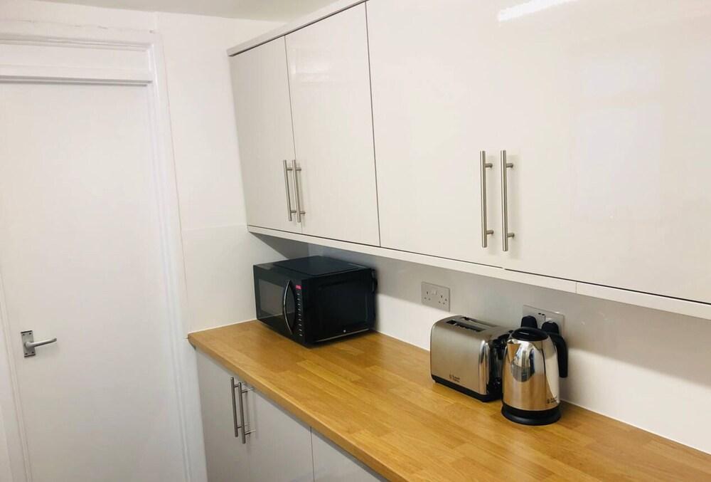 Opulent Living Cambridge Centre