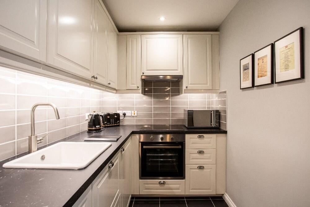Belfast City Centre Luxury Apartment