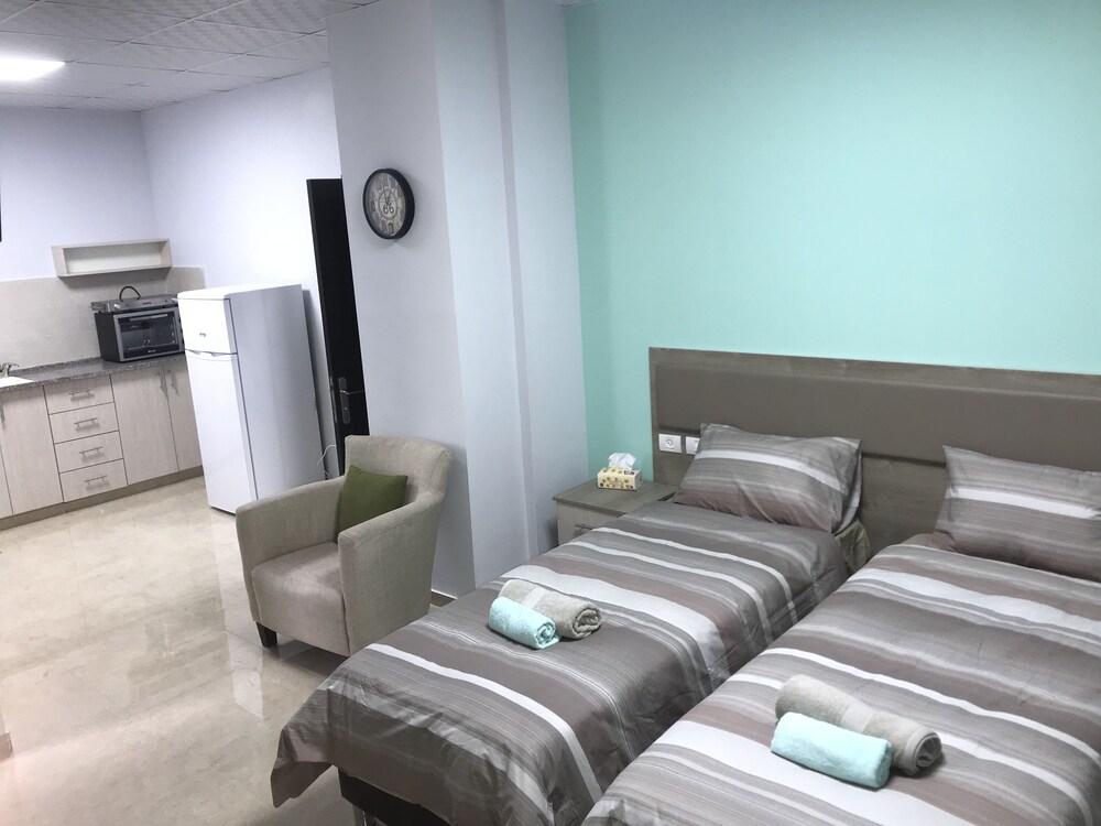 Luxurious Studios-Beit jala