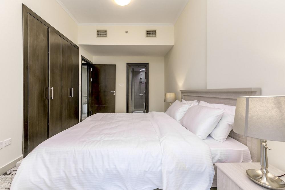 Driven Holiday Homes - Torch Tower