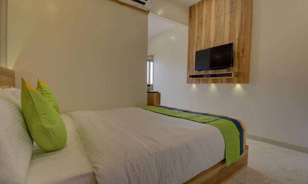 Treebo Trend Amisha International