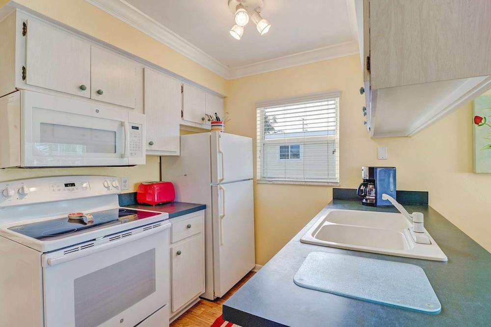 Bahama Beach Club #11