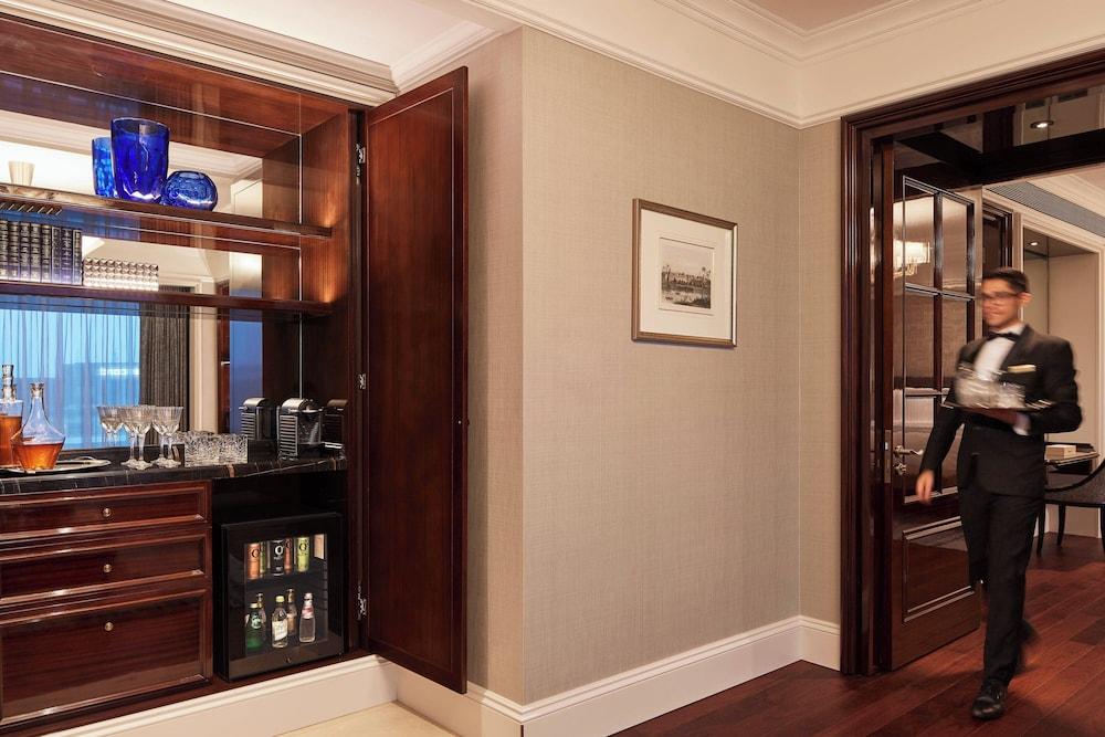 The Ritz-Carlton, Pune