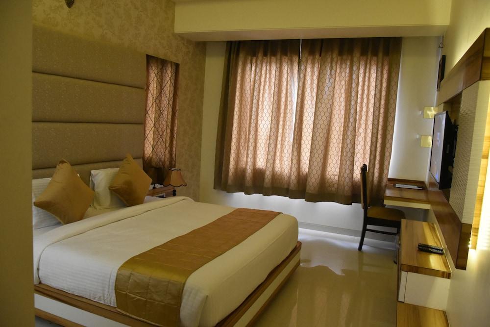 Hotel Sangam Pristine